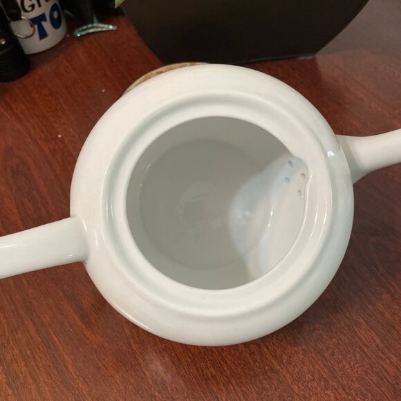 BIA Cordon Bleu White Porcelain Teapot (NO INFUSER) - Picture 6 of 8